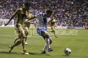 FÚTBOL . CLUB PUEBLA VS PUMAS