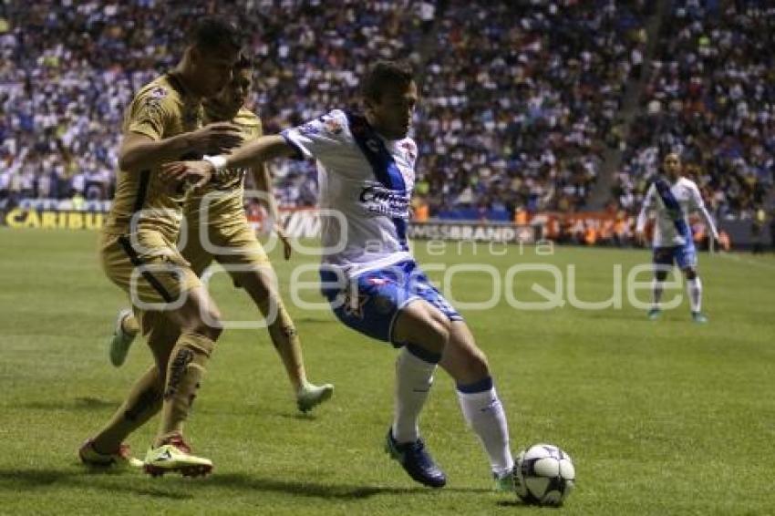 FÚTBOL . CLUB PUEBLA VS PUMAS