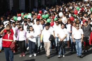 DESFILE TRABAJADORES CSR