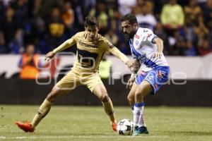 FÚTBOL . CLUB PUEBLA VS PUMAS