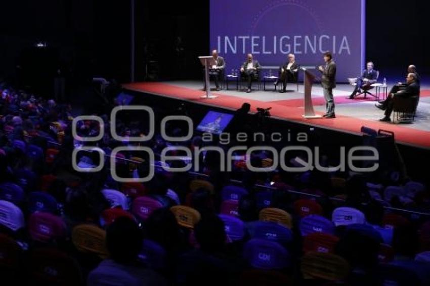 CIUDAD DE LAS IDEAS 2016 . DEBATE INTELIGENCIA ARTIFICIAL