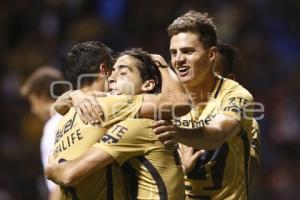 FÚTBOL . CLUB PUEBLA VS PUMAS