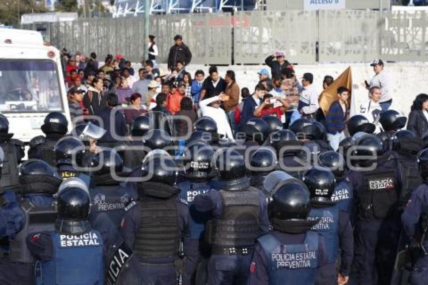 FÚTBOL. MANIFESTACIÓN ANTORCHA CAMPESINA