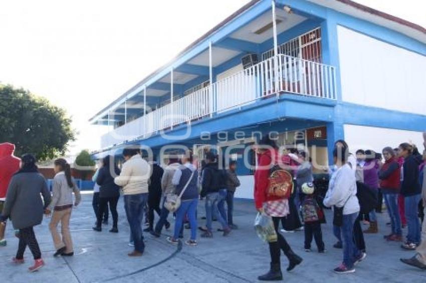 MANIFESTACIÓN ESCUELA JOSÉ MARIANO JIMÉNEZ