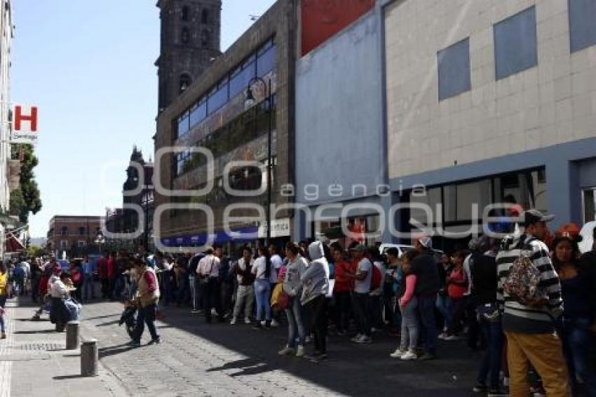 COMERCIANTES AMBULANTES . GOBERNACIÓN MUNICIPAL