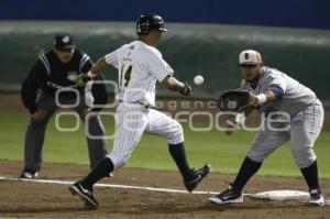 BÉISBOL . PERICOS VS TIGRES