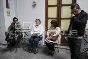 ACTIVISTAS DEFIENDEN CASA DEL ESCRITOR