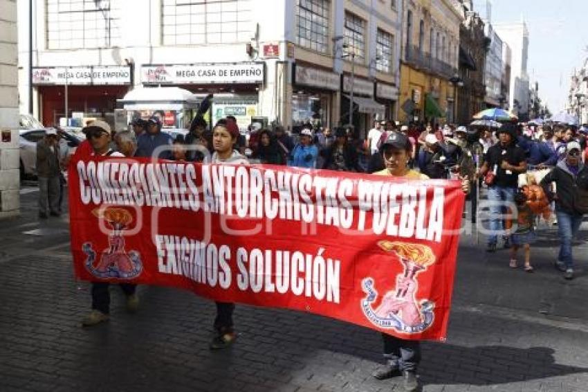 MANIFESTACIÓN COMERCIANTES AMBULANTES ANTORCHA