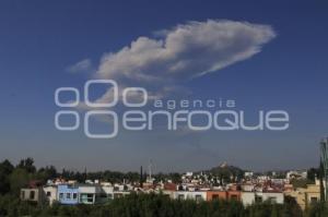 VOLCÁN POPOCATÉPETL . FUMAROLA