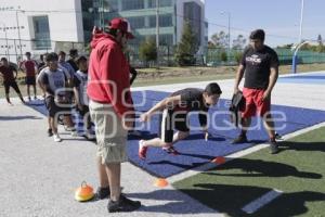 FÚTBOL AMERICANO . LOBOS BUAP