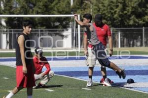 FÚTBOL AMERICANO . LOBOS BUAP