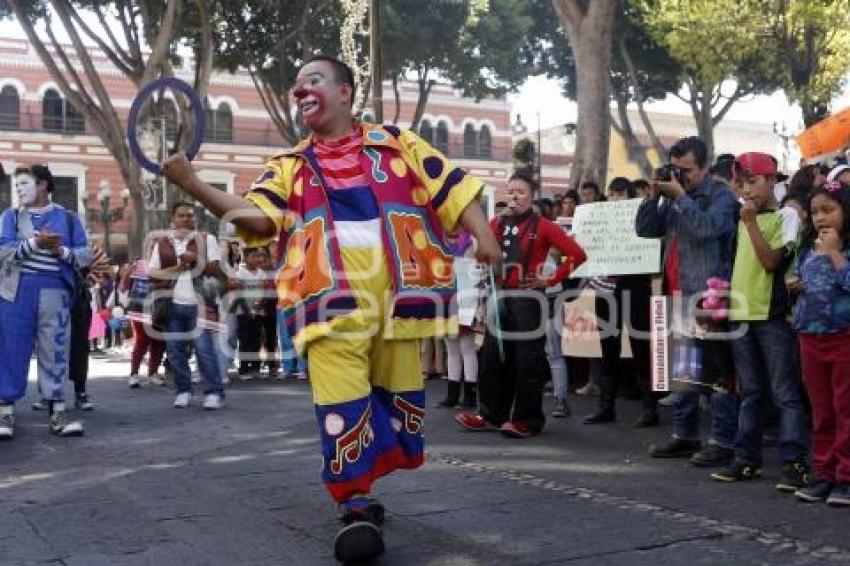 MANIFESTACIÓN DE PAYASOS