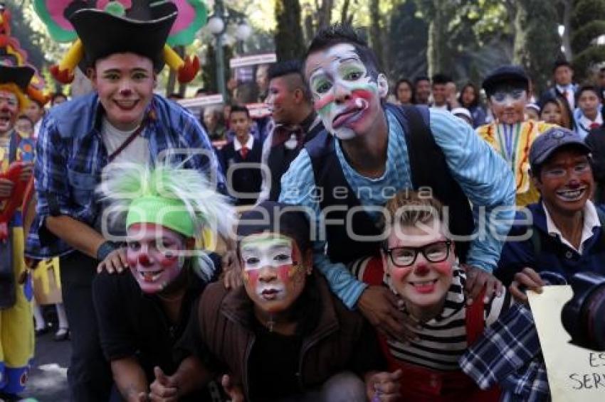 MANIFESTACIÓN DE PAYASOS