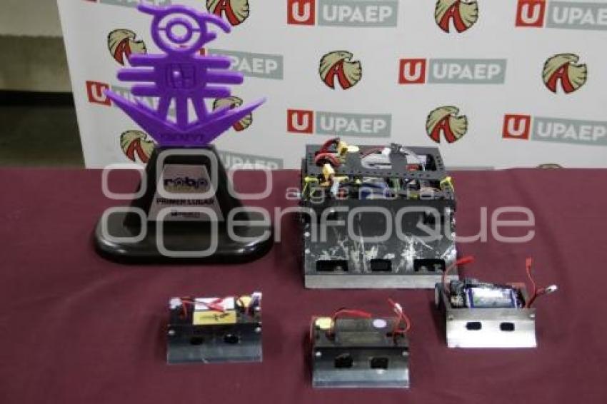 UPAEP. ALUMNOS GANAN ROBOMATRIX