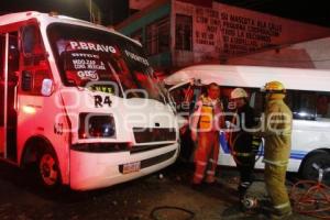 CHOQUE TRANSPORTE PÚBLICO