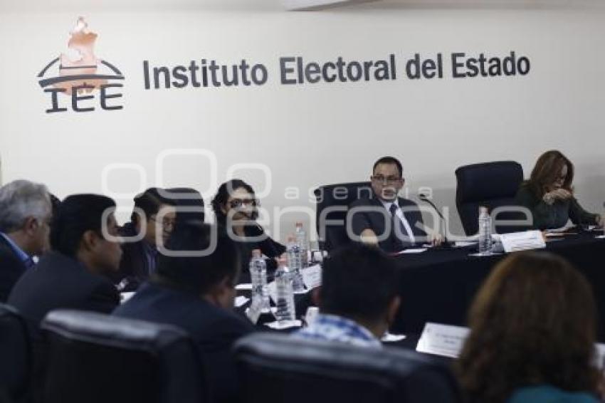 SESIÓN IEE