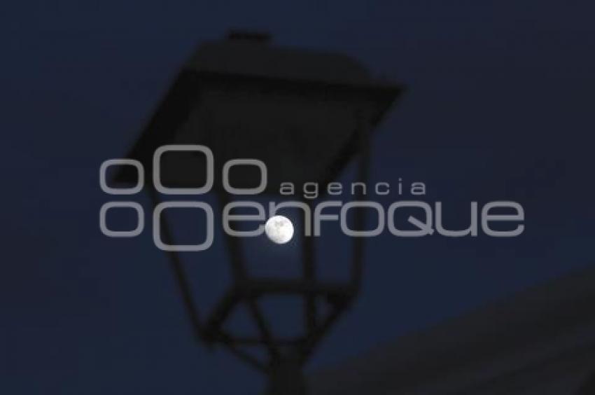 LUNA LLENA