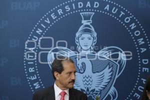 BUAP . RECTOR