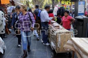 COMERCIANTES AMBULANTES SE REINSTALAN