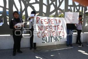 MANIFESTACIÓN TRABAJADORES HNP