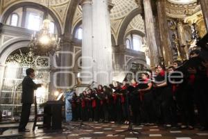 CORO NAVIDEÑO . CATEDRAL