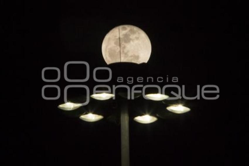 SÚPER LUNA