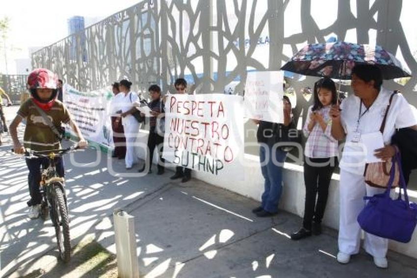 MANIFESTACIÓN TRABAJADORES HNP