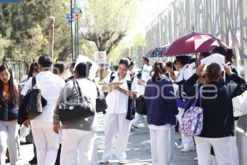 MANIFESTACIÓN TRABAJADORES HNP