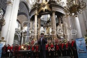 CORO NAVIDEÑO . CATEDRAL