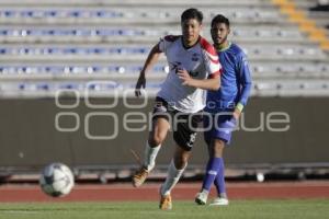 FÚTBOL . LOBOS VS ALEBRIJES