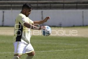 FUTBOL VETERANOS . PUEBLA VS AMERICA