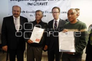 INFONAVIT . ENTREGA ESCRITURAS HIPOTECARIAS