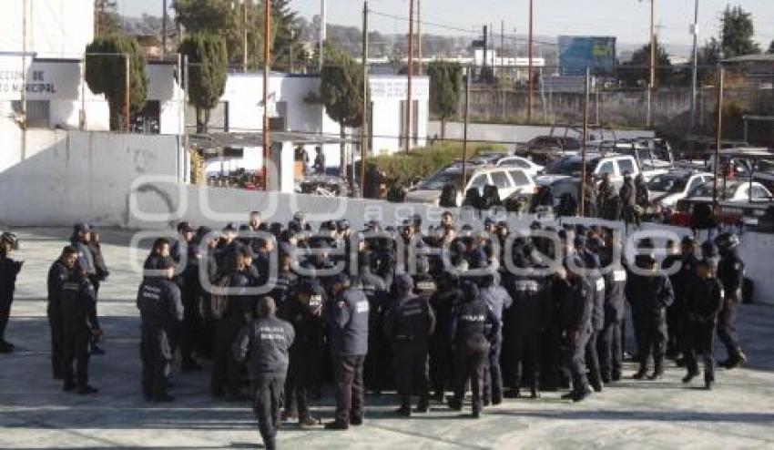 MANIFESTACIÓN POLICÍAS . TEXMELUCAN