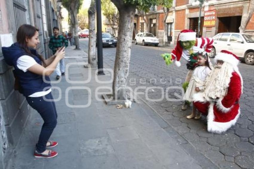 SANTA CLAUS