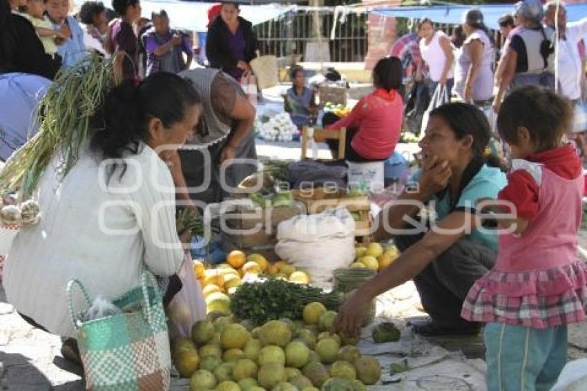 COXCATLÁN. TRUEQUE MERCADOS