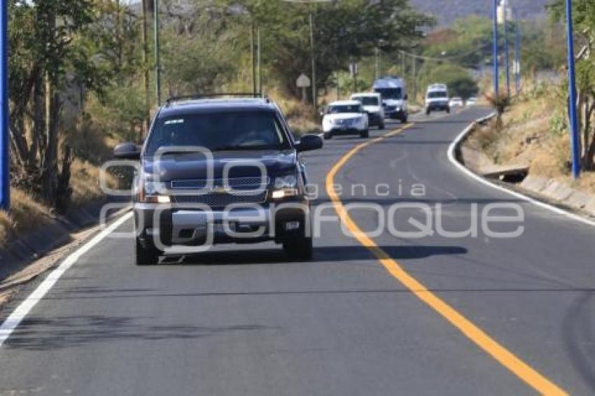 INAUGURACIÓN CARRETERA A HUAQUECHULA