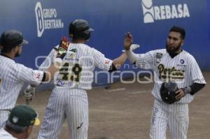 BÉISBOL. PERICOS VS TOROS MOROLEON