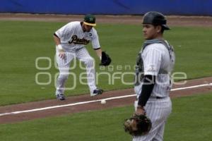 BÉISBOL. PERICOS VS TOROS MOROLEON