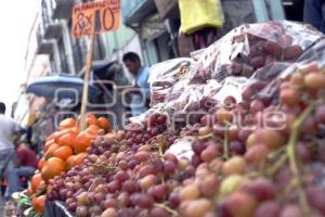 UVAS . AÑO NUEVO