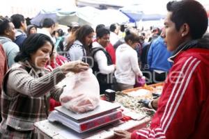 AÑO NUEVO .  MERCADO 5 DE MAYO