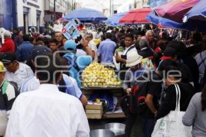 AÑO NUEVO .  MERCADO 5 DE MAYO