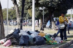 BASURA . AÑO NUEVO