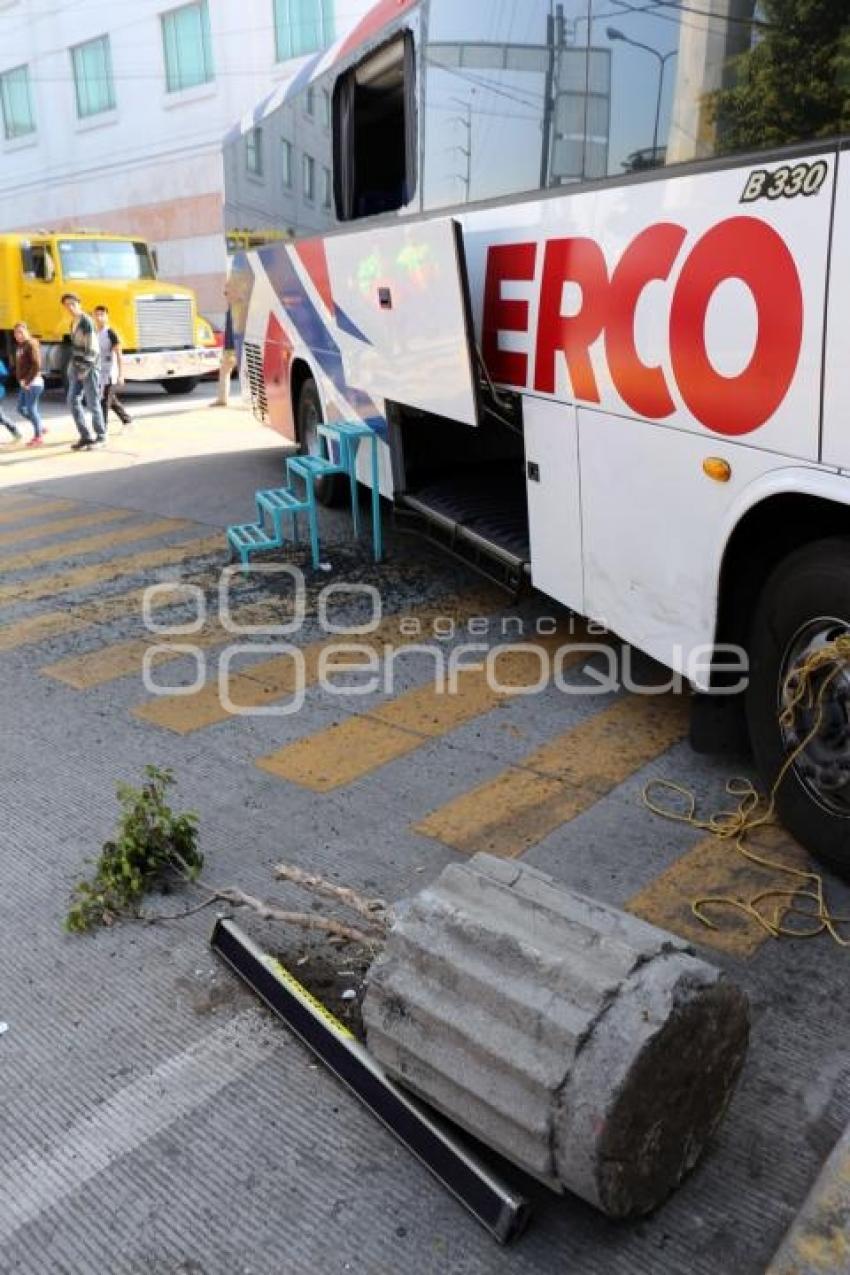 CHOQUE TRANSPORTE PÚBLICO