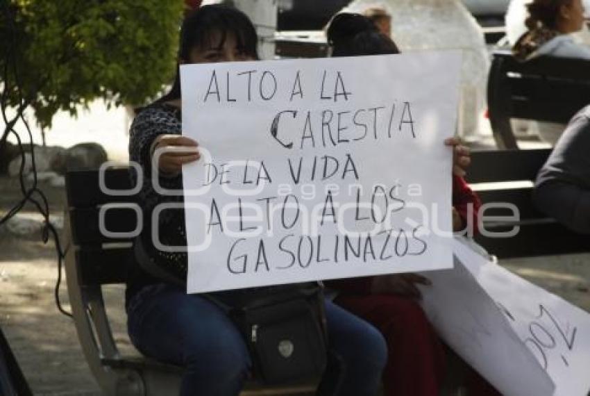 MANIFESTACIÓN GASOLINA . TEXMELUCAN