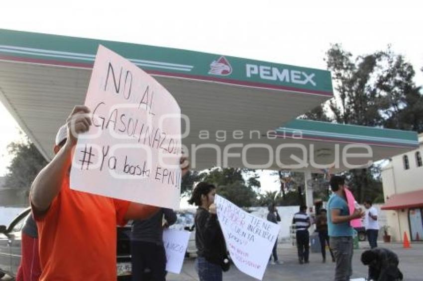 MANIFESTACIÓN GASOLINAZO . TEHUACÁN