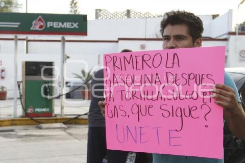 MANIFESTACIÓN GASOLINAZO . TEHUACÁN