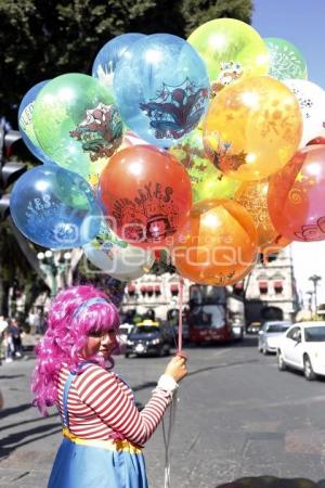 GLOBOS . REYES MAGOS