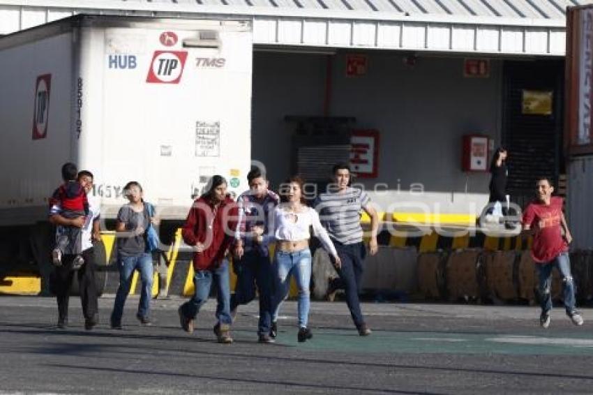PROTESTA POR GASOLINAZO . SAQUEO