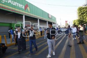 PROTESTA POR GASOLINAZO . SAQUEO