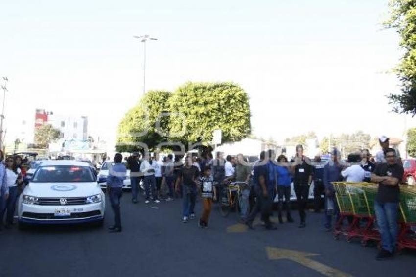 PROTESTA POR GASOLINAZO . SAQUEO